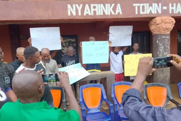 Etomi Community Protest Against Privatization of Cocoa Estate in Cross River Etomi Community Protest Against Privatization of Cocoa Estate in Cross River