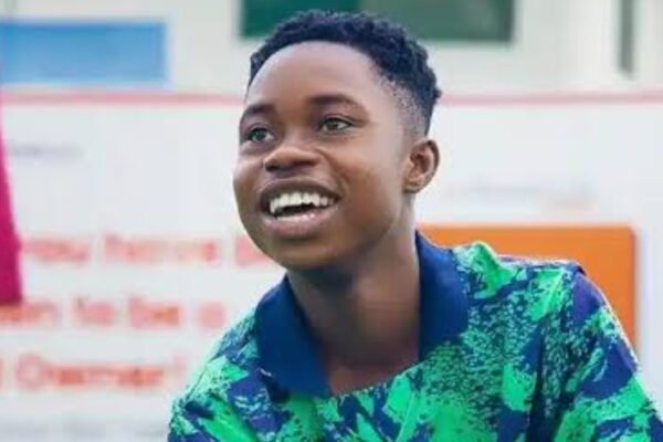Mixed Reactions Trail Peller’s ₦500k Cameraman Job Interview 