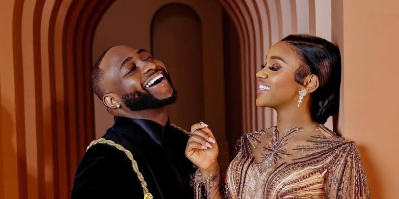 Chivido 2025: Davido and Chioma’s Million-Dollar Miami spectacle - inaijanow.com Chivido 2025: Davido and Chioma’s Million-Dollar Miami spectacle